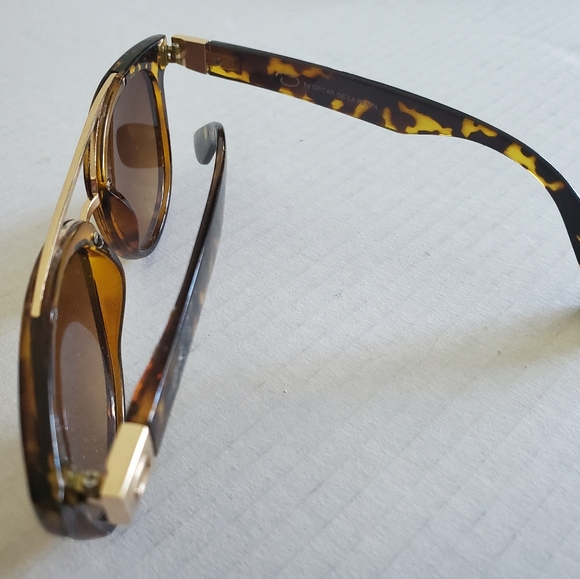 Oscar de la renta ladies sunglasses tortoise - Picture 6 of 6